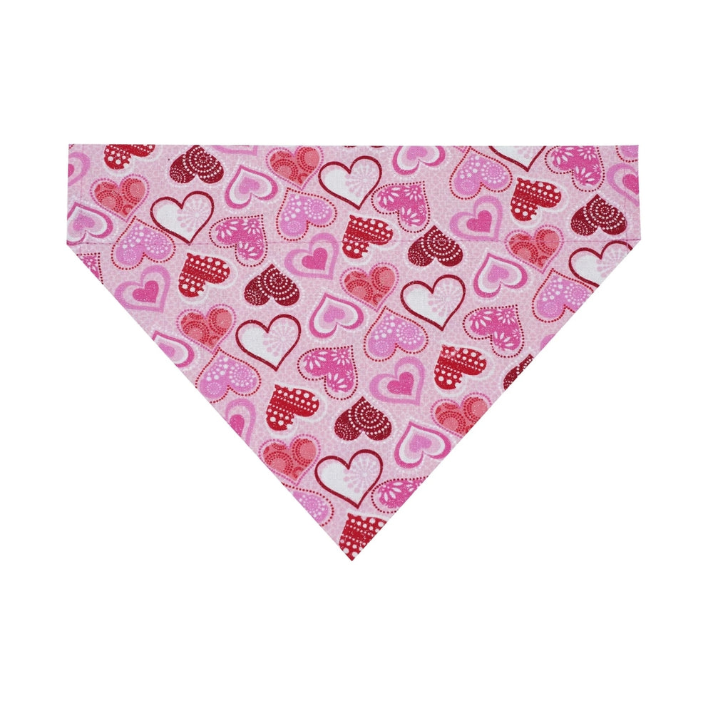 Random Hearts Slip over Collar Bandana